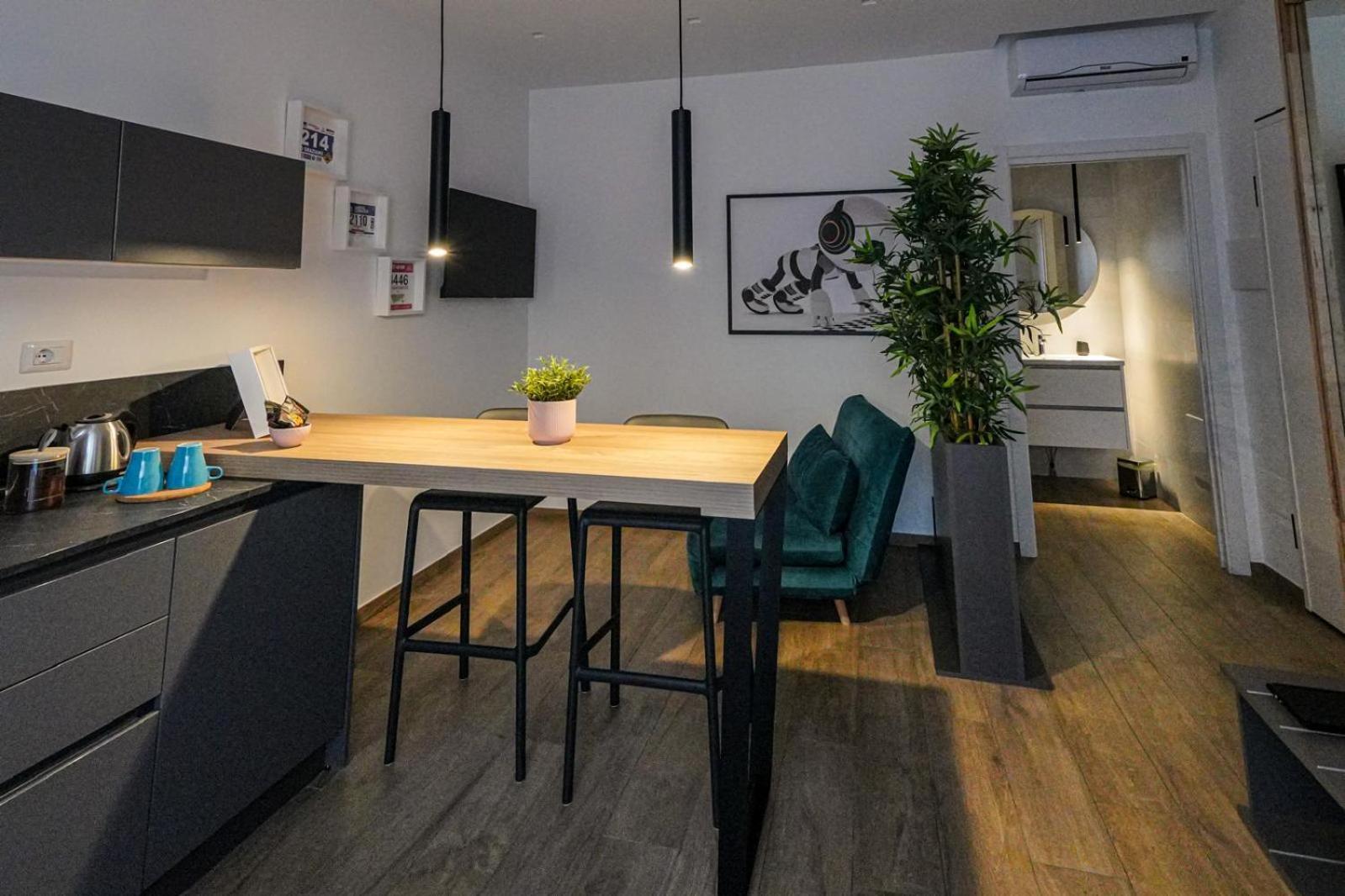 Run House 07 Rooms & Apartments Cassano delle Murge Εξωτερικό φωτογραφία